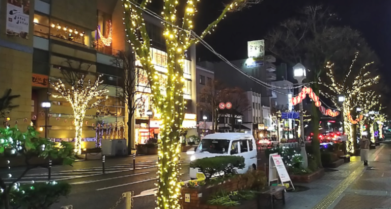 “盛岡駅前滝の広場”のイルミネーション