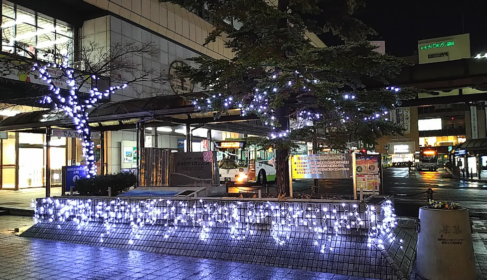 盛岡駅前滝の広場”のイルミネーション