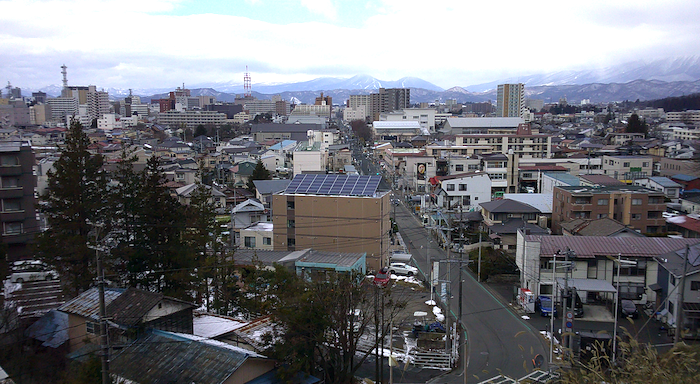 境内から盛岡市街が一望出来ます
