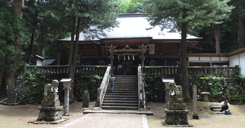 早池峯神社拝殿