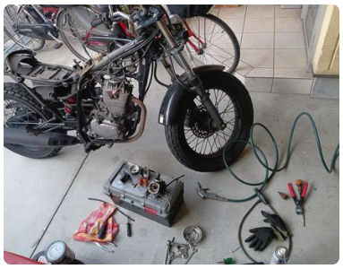 解体屋でバイクを買う