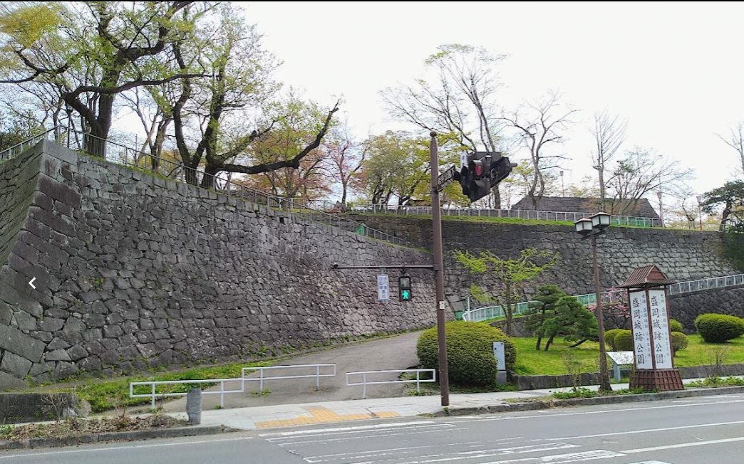 盛岡城跡公園・菜園側出入り口
