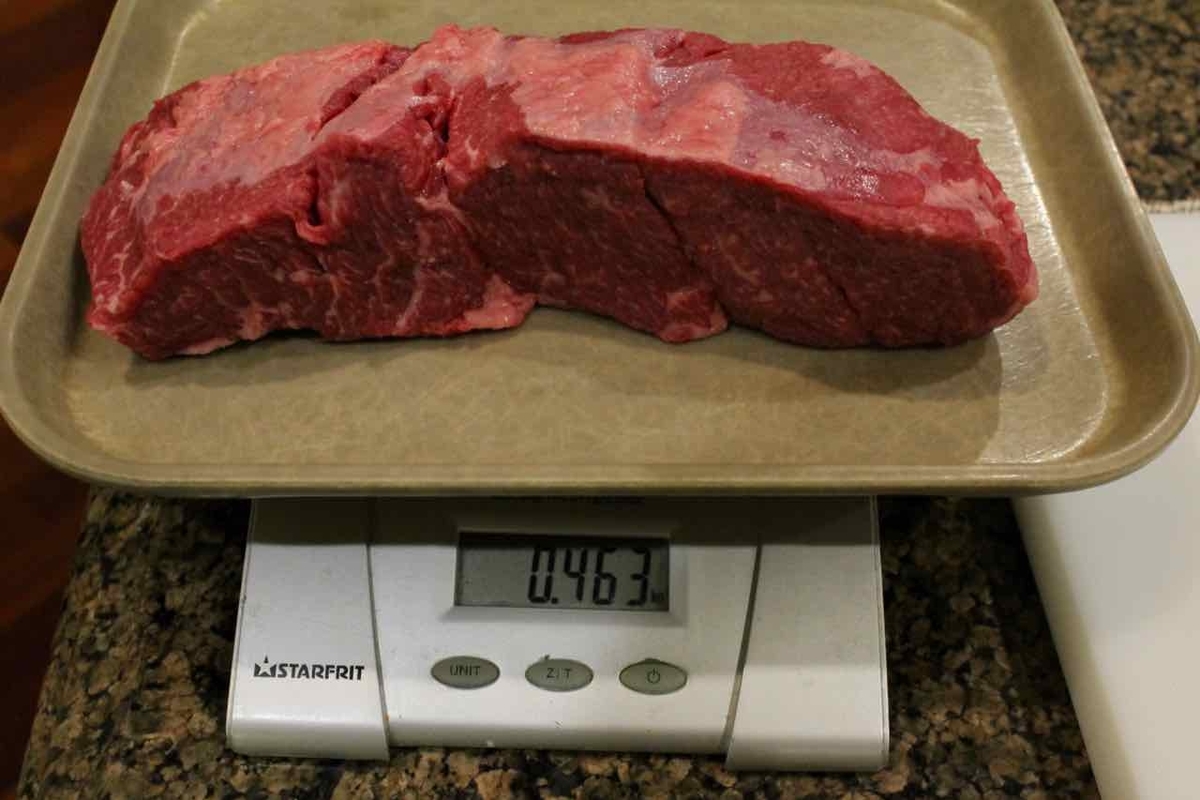 カナダビーフのかたまり