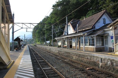f:id:jranar:20101002070832j:image
