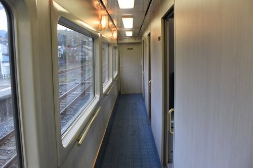 f:id:jranar:20111105142055j:image