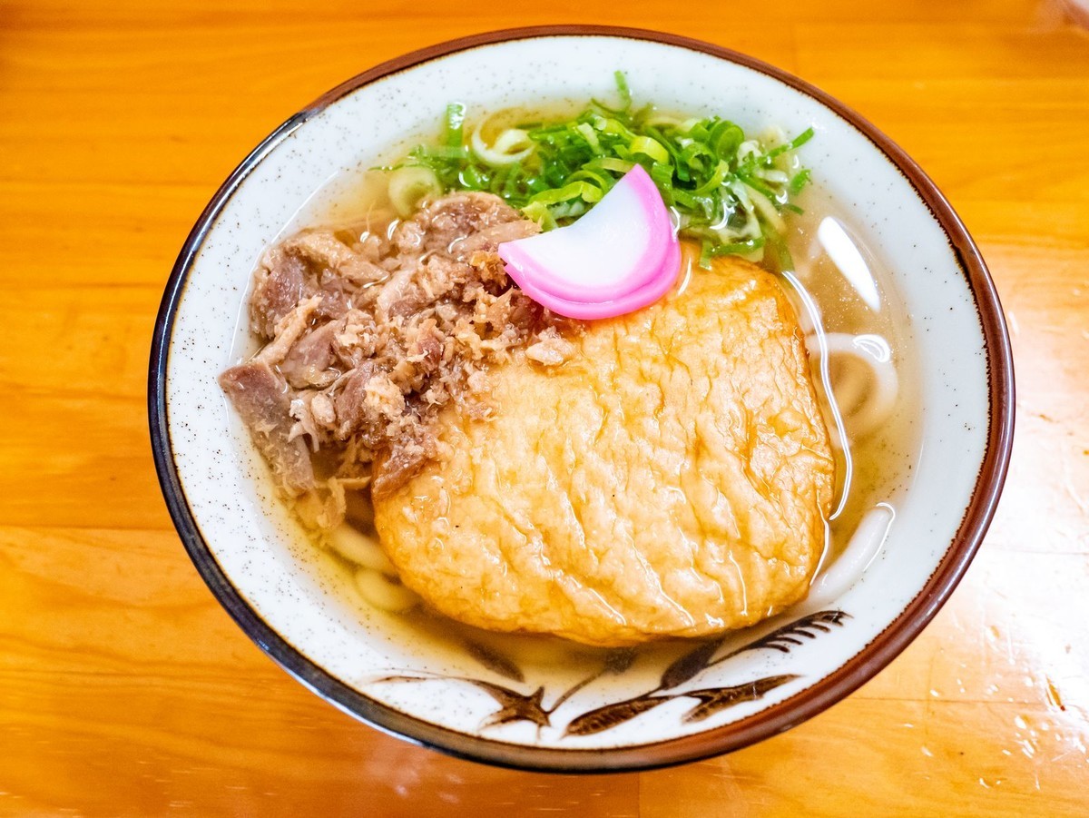 東筑軒本社うどん店 折尾 かしわうどん 丸天 かしわおにぎり くろふねが出かけたらアゲるスレ