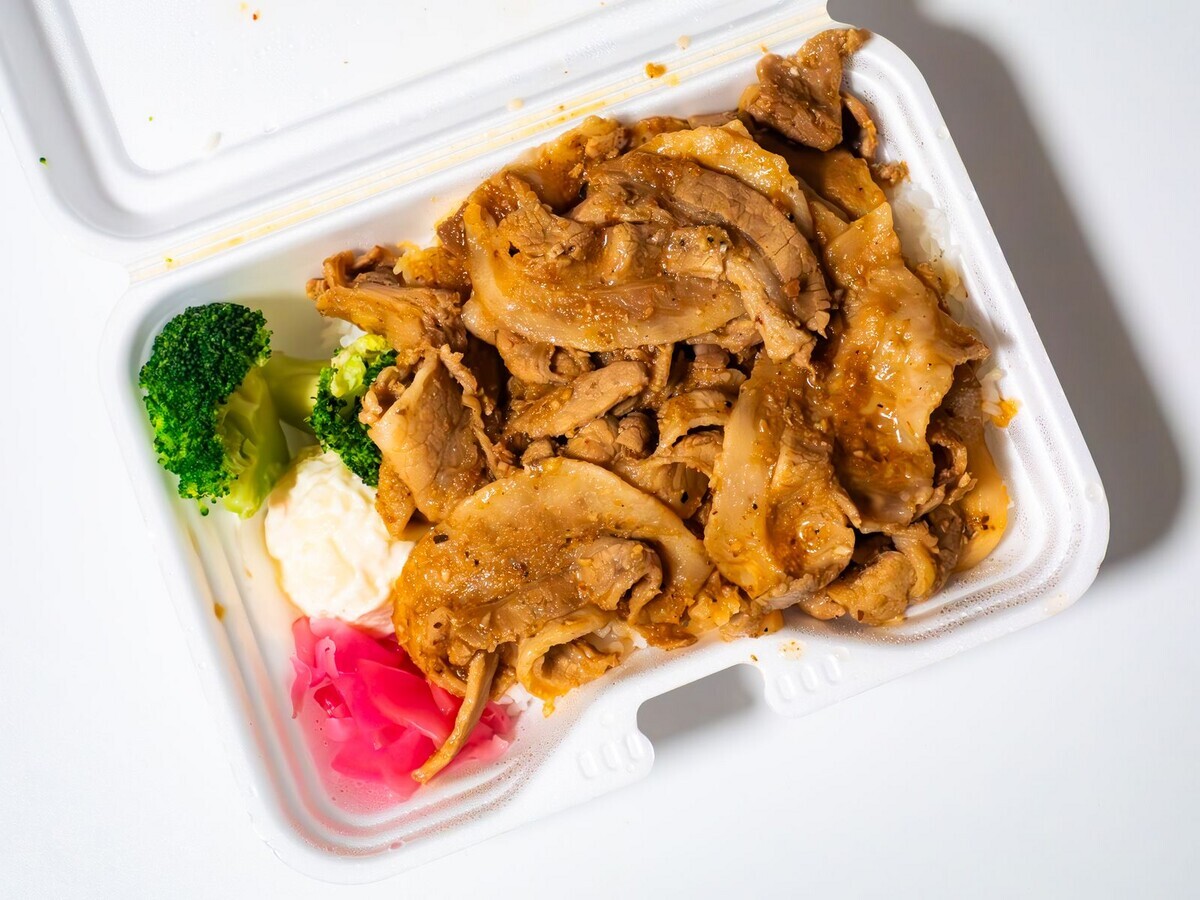 肉波のキッチンカーが中山競馬場にやってくる！！（4月19日・20