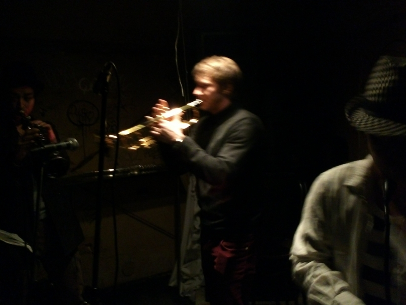 f:id:jshirota:20120226025447j:image:w460 f:id:jshirota:20120226025447j:image:w460