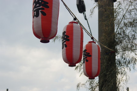 三連提灯
