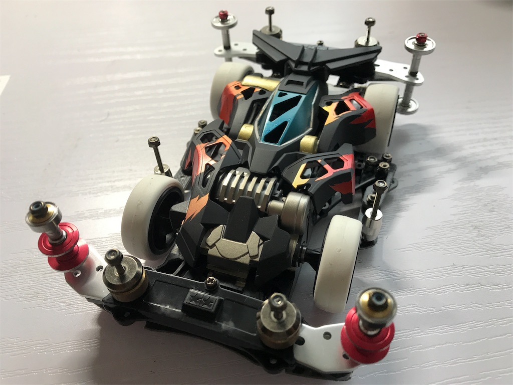 脱線ミニ四駆①シャドウブレイカーZ-3 - ジュンIIガンプラ工場