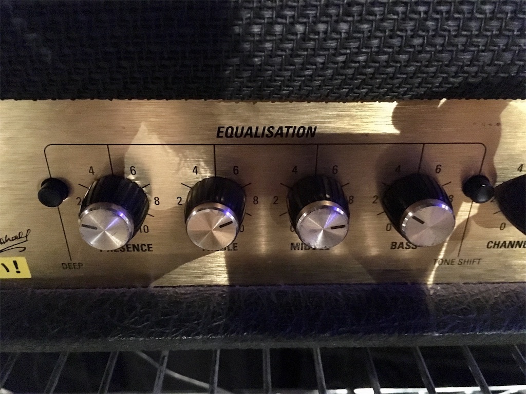 Marshall JCM 2000のメタル系イコラジング