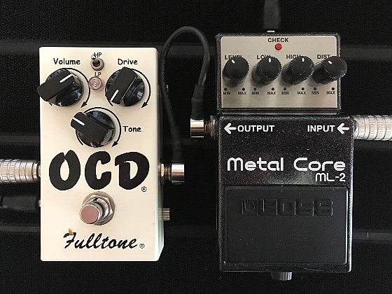 BOSS ML2とFulltone OCDを組み合わせた写真です