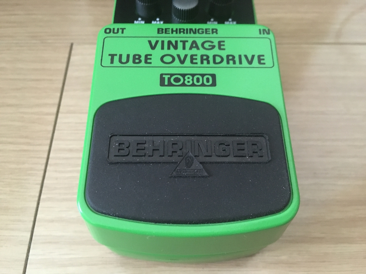 BEHRINGER TO800 Vintage Tube Overdriveの画像です