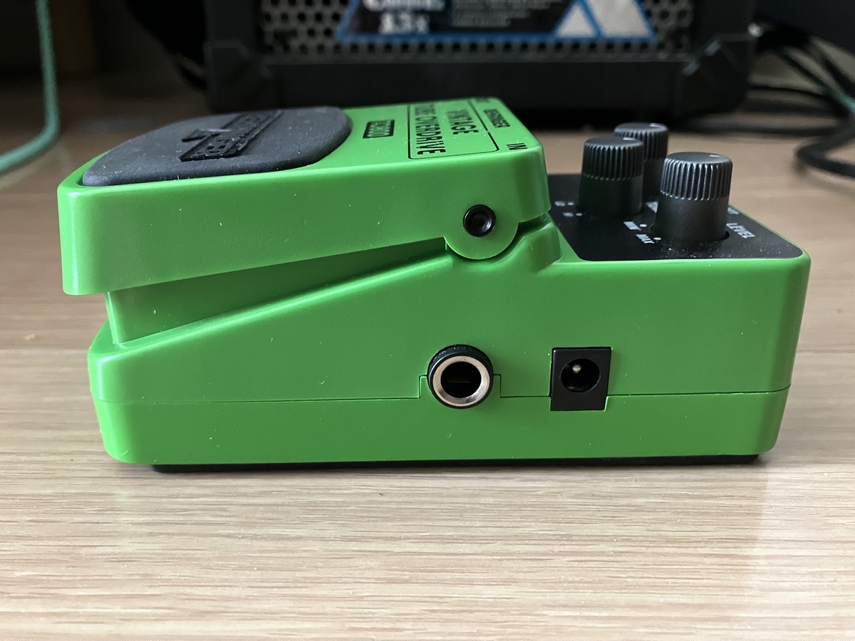 BEHRINGER TO800 Vintage Tube Overdriveの画像です