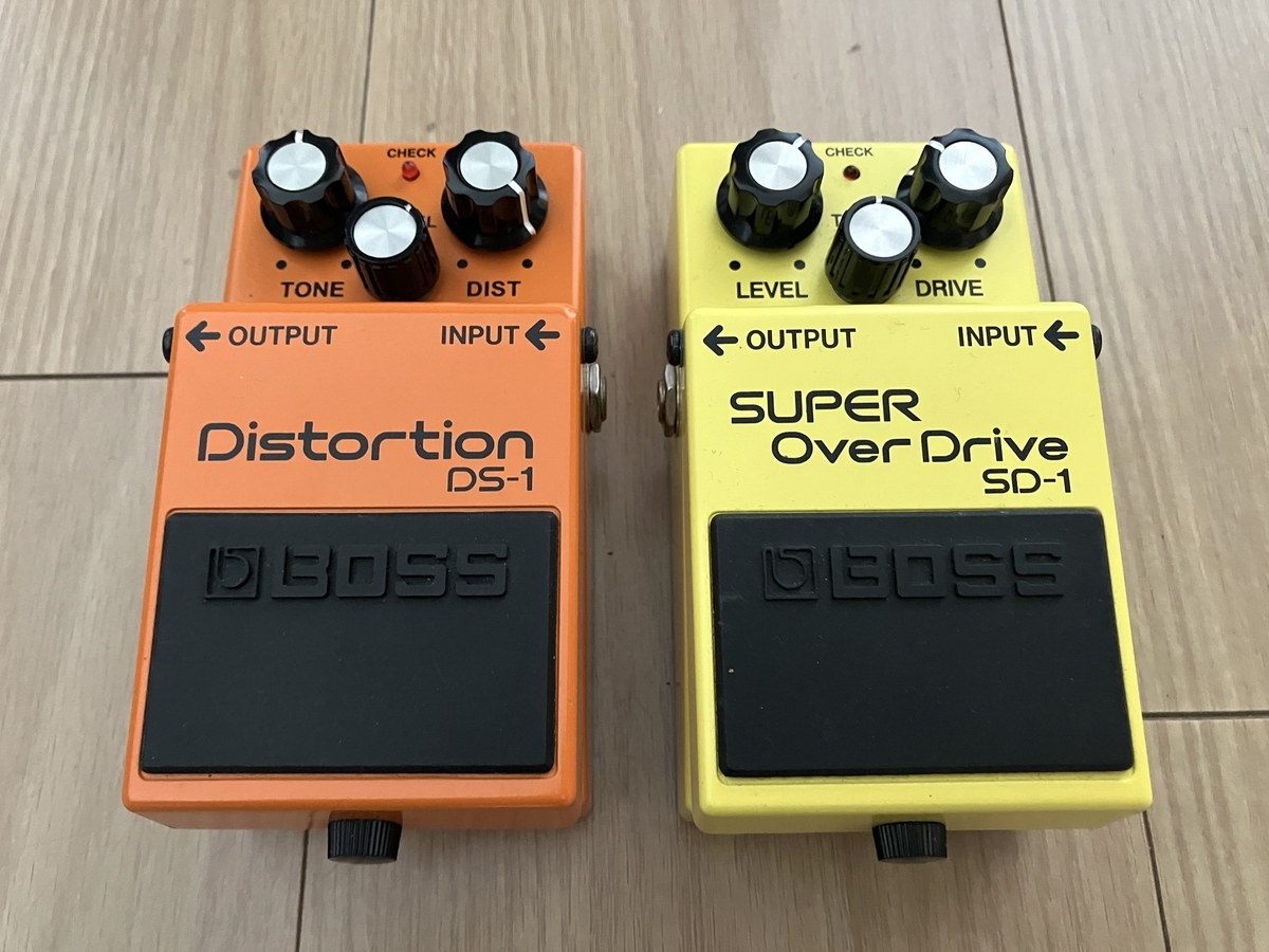 BOSS SD-1とBOSS DS-1の画像です