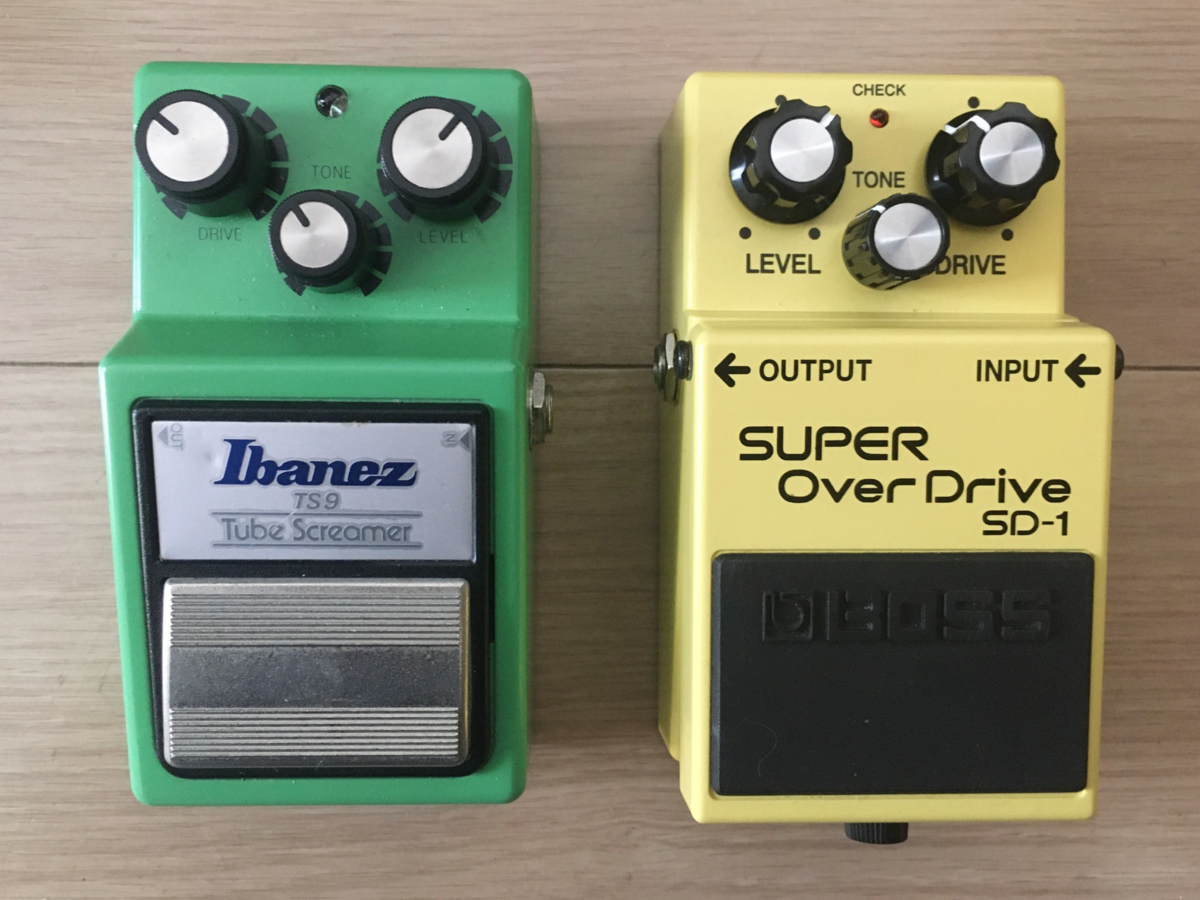 Ibneza ts9とBOSS SD-1の画像です