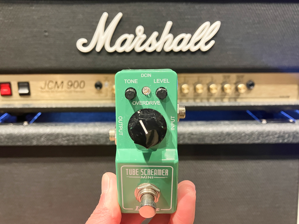 Ibanez TUBE SCREAMER MINIとJCM900の画像です