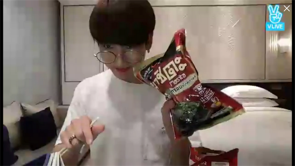 f:id:jungkookie:20170425090826p:image f:id:jungkookie:20170425090826p:image