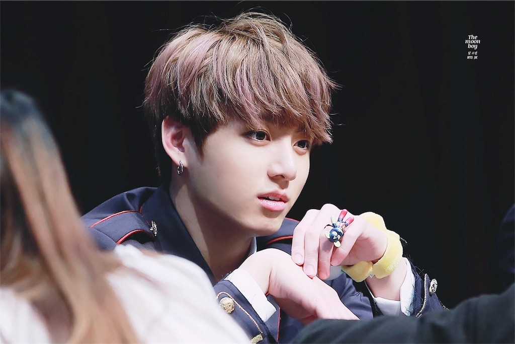 JUNGKOOK 2017」おしゃれまとめの人気アイデア｜Pinterest
