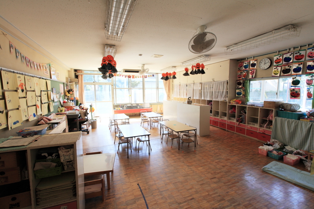 保育園と幼稚園の違いとは?料金や仕組みについて解説