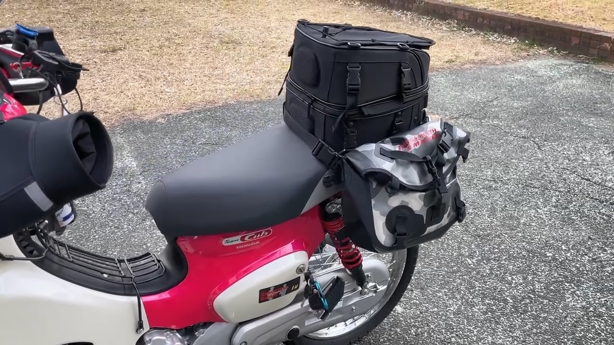 ホンダ スーパーカブ110 JA10 小カスタム車  キレイです スーパーカブ110カスタム全記録！｜使い勝手抜群の装備から次なる野望