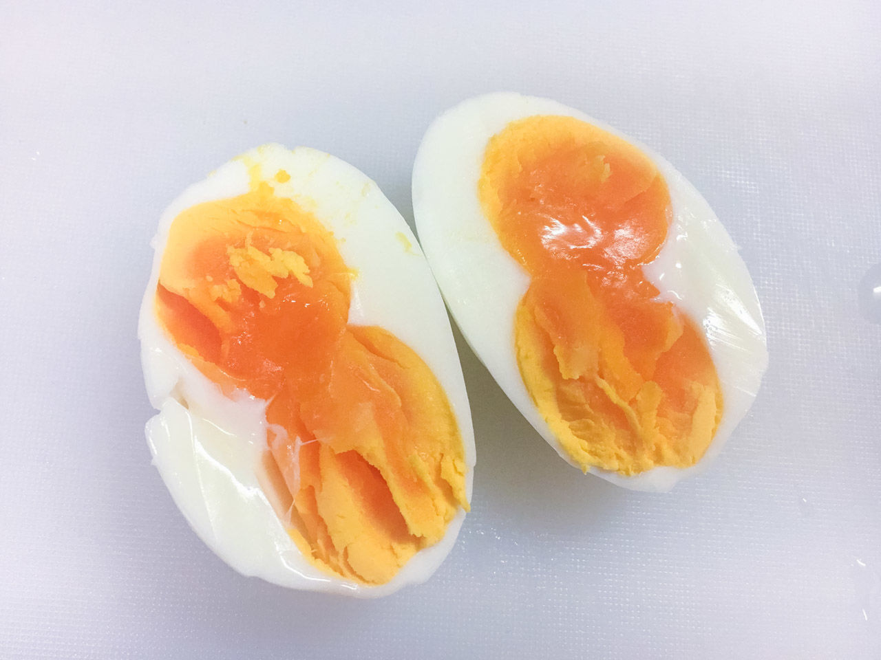 二黄卵 幻の卵】黄身が2つの「二黄卵」が岐阜大学で買える!? 目玉焼き