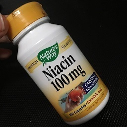 ナイアシン100mg.jpg