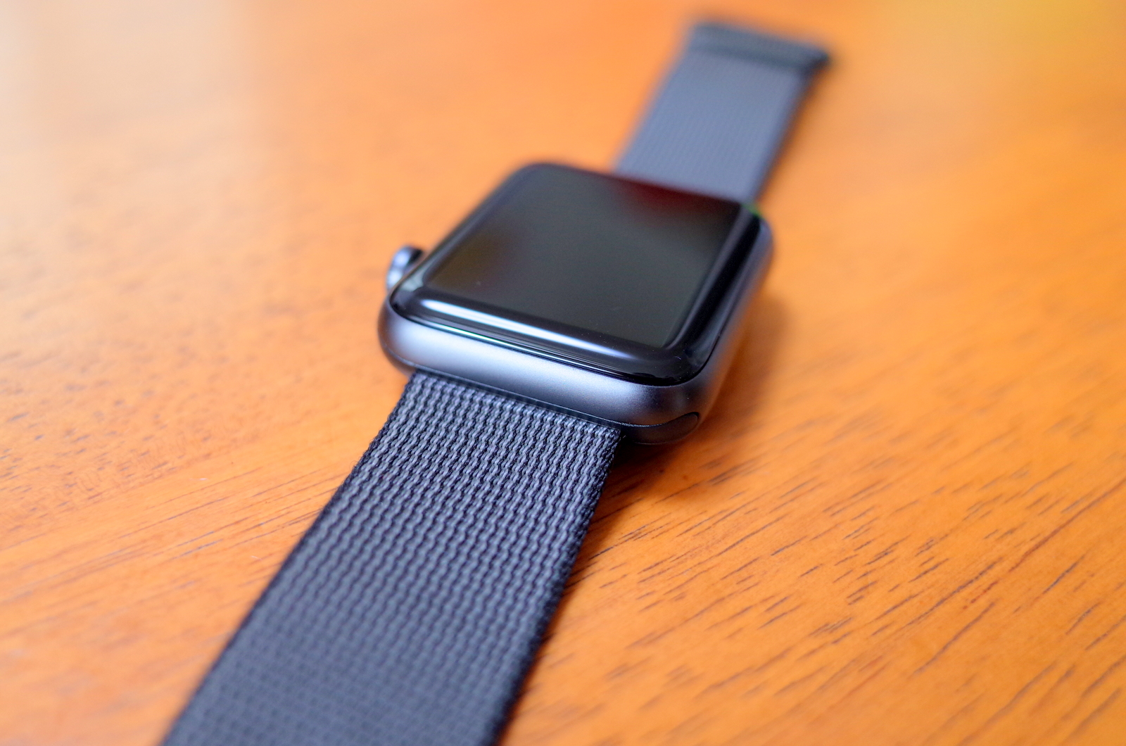 モノグラフ Apple Watch をカスタマイズする