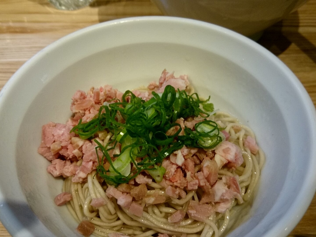 f:id:jyn1:20191201084412j:plain