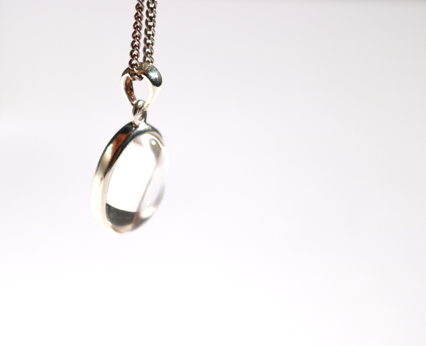 f:id:jyotistones:20161115221421p:plain clear_quartz_healing_stones_pendanttop