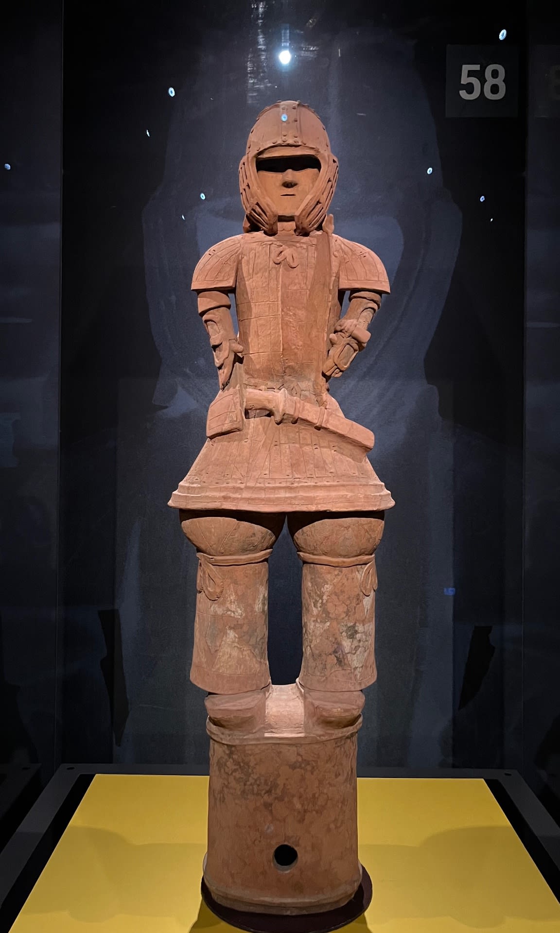 画像】国宝埴輪「挂甲の武人」とその兄弟たち － 特別展「はにわ