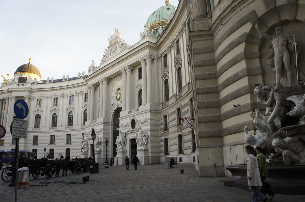 f:id:k-heki:20190526134906j:plain f:id:k-heki:20190526134906j:plain