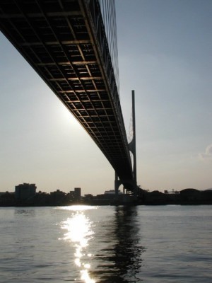 東神戸大橋