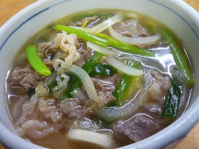 高松市中央卸売市場 やまに 肉うどん