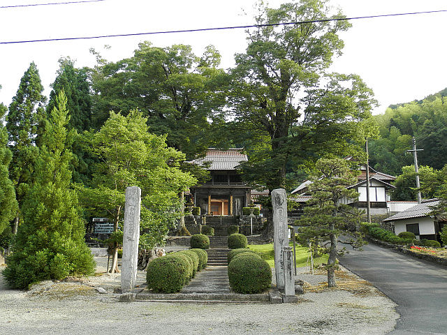 倉吉市和田 定光寺