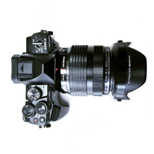 OLYMPUS E-M10 Mark II 本体　レンズ 止まらない衝動】 OLYMPUS OM-D E-M10 Mark II の購入レビュー