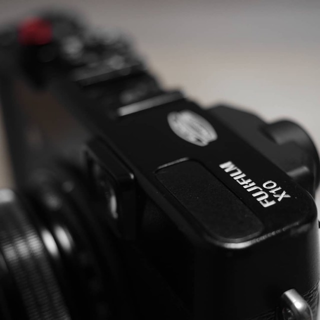 FUJIFILM X10 購入！！ - カメラと考えてることとタイムカプセル