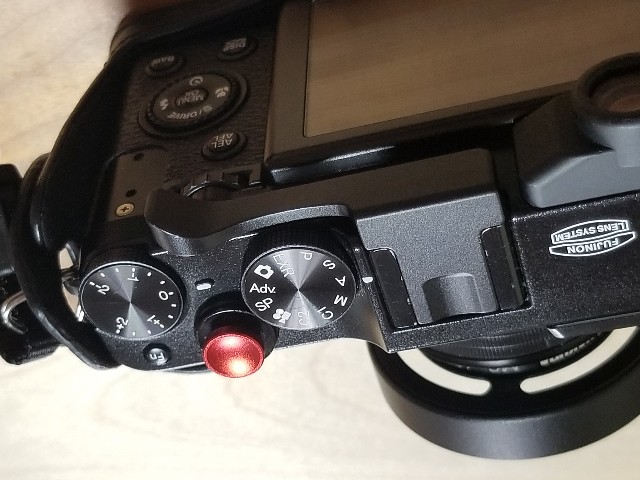 Fujifilm X10 ファインダーに難あり Fujifilm X10: Digital Photography Review