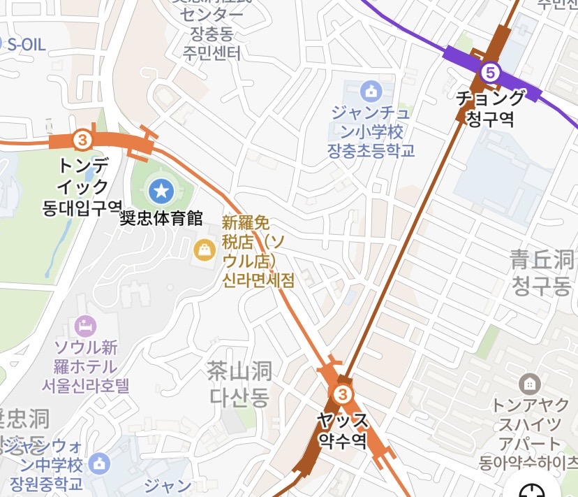 Jangchung Arena(チャンチュン体育館)と周辺の地下鉄駅の位置関係地図