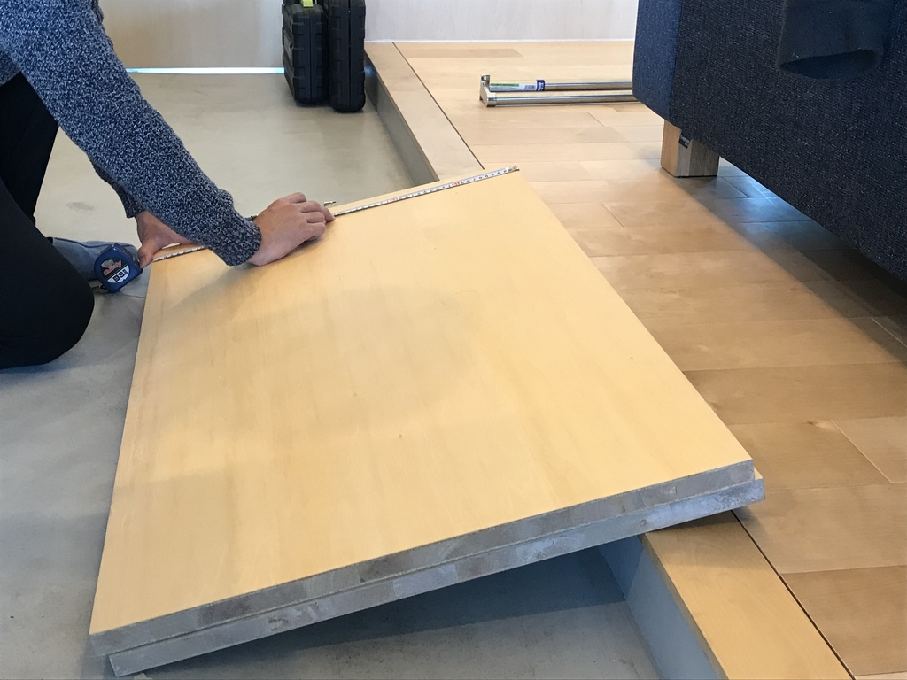 簡単なdiy 収納棚にハンガーパイプ 家と暮らしと