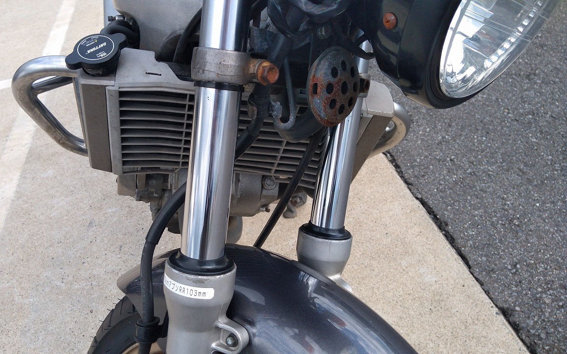 VT250 SPADA フロントフォークのオーバーホール - 豆もやしのメソッド