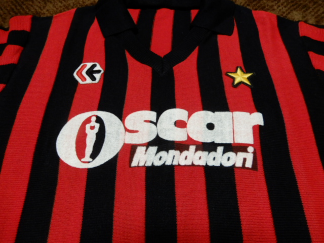 ユニフォーム 792枚目 ACミラン 1984-1985シーズン ホーム用 長袖