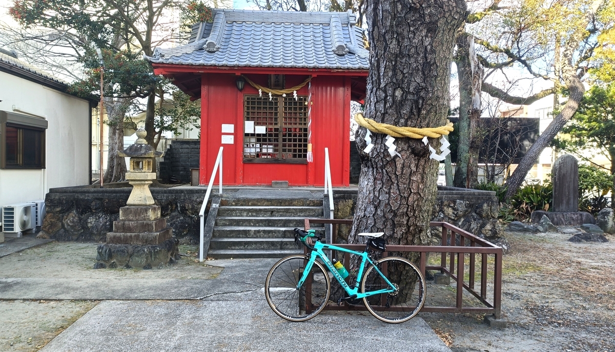 ビアンキのロードバイク画像