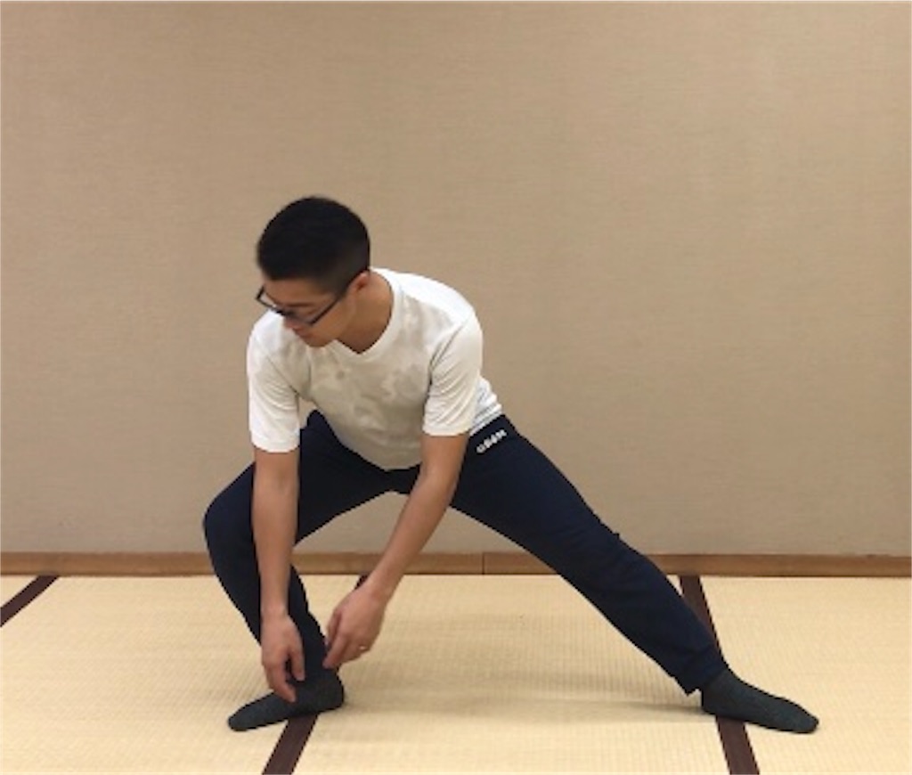 重心移動と下半身強化 スライドスクワット 第４回 日本舞踊カラダづくりプロジェクト トレーニング 俺の日本舞踊