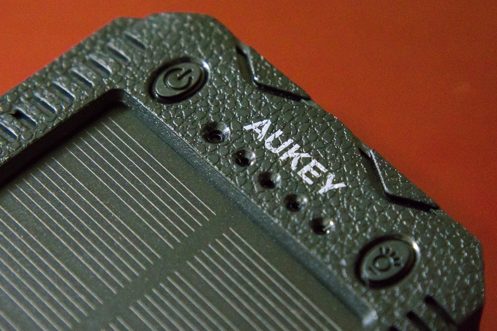 インジケータ付近