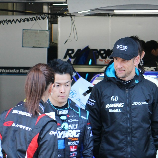 supergt_バトン_山本_raybrig