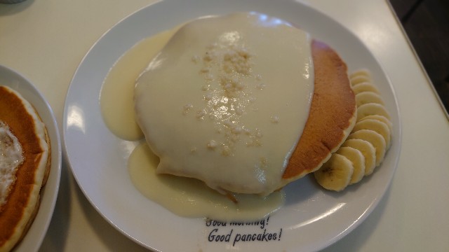 ハワイアンパンケーキハウスパニラニ_ナッツナッツパンケーキ