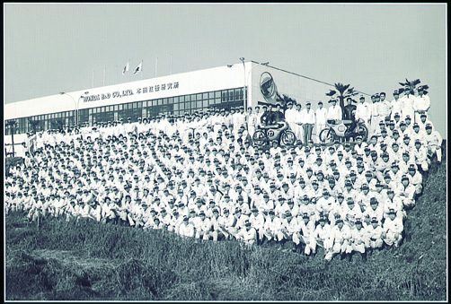 Hondaの作業服を来た社員のイメージ