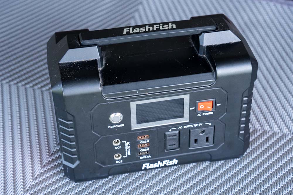 カメコローさん愛用のモバイル電源FlashFish