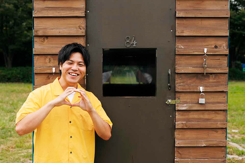 売れるまで続けます！ 軽トラ住みます芸人・はっしーはっぴーが語る車中泊生活 カエライフ ～ クルマとカスタムで暮らしをカエるーcustom 